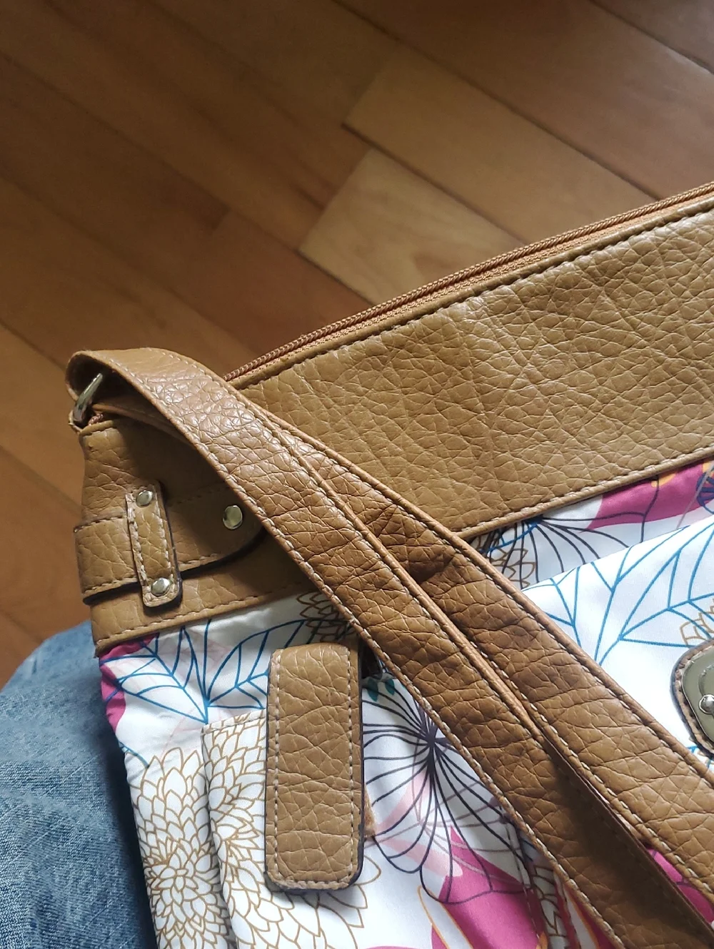 TrevisoTan Floral Crossbody Shoulder Bag